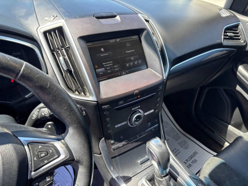 2015 Ford Edge Sport