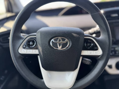 2017 Toyota Prius Two