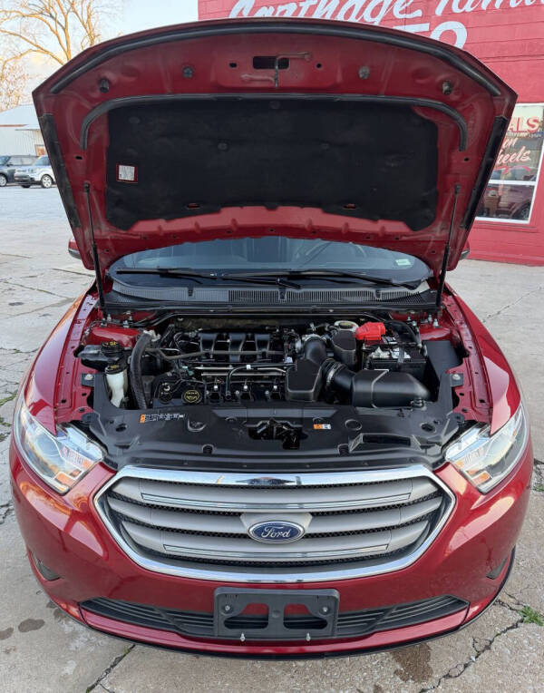 2018 Ford Taurus SEL