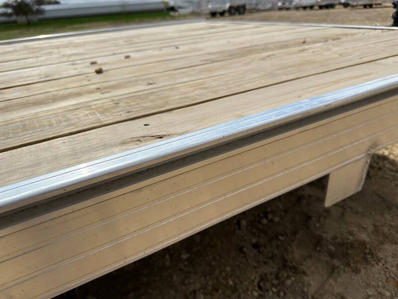 2026 Ridgeline MFG 1WIDEUTIL8112