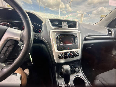 2015 GMC Acadia SLE-2