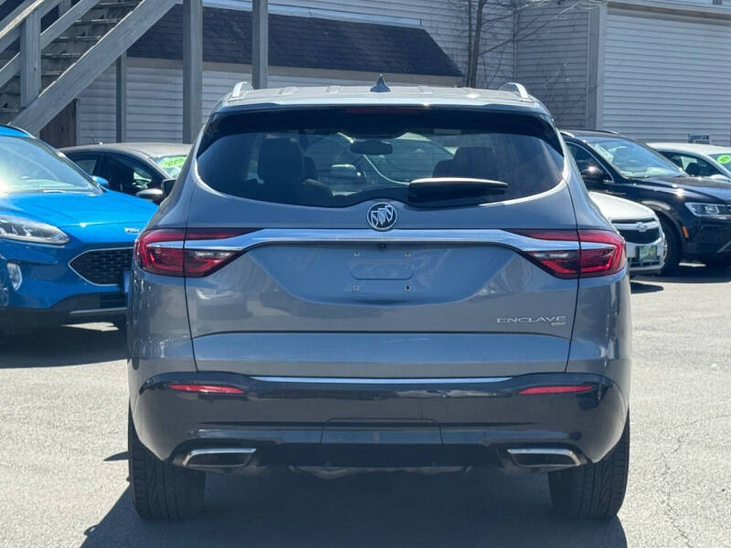 2019 Buick Enclave Essence