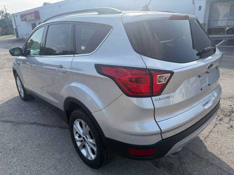 2019 Ford Escape SEL