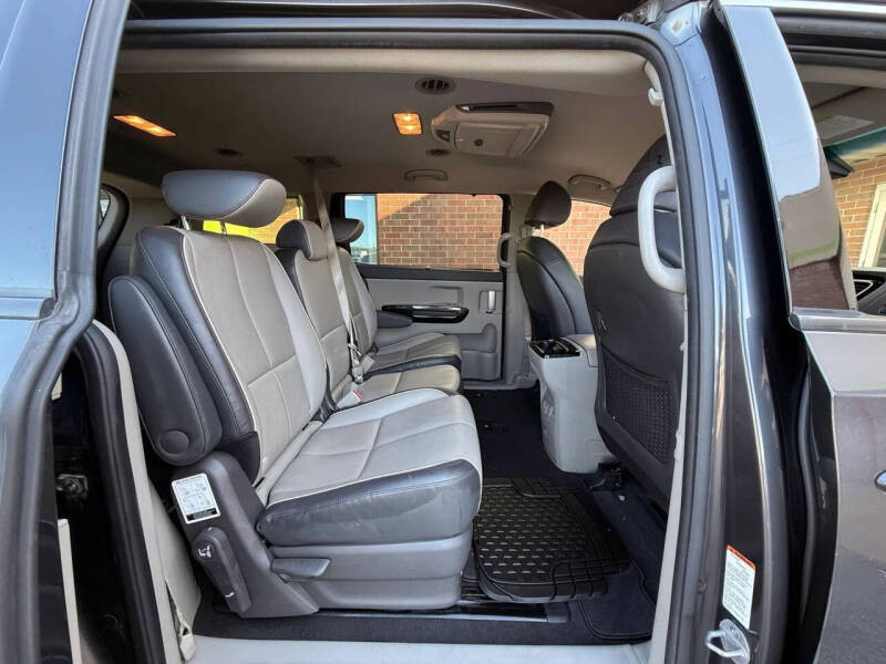 2018 Kia Sedona
