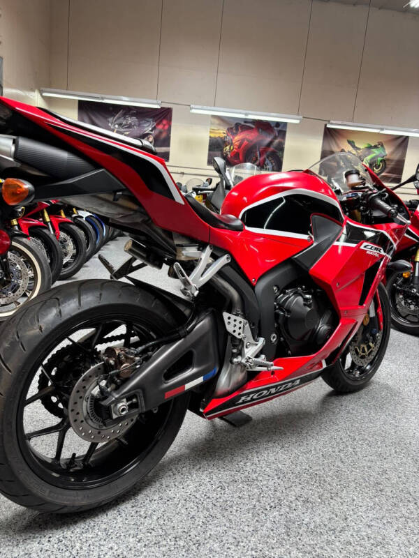 2017 Honda CBR600RR