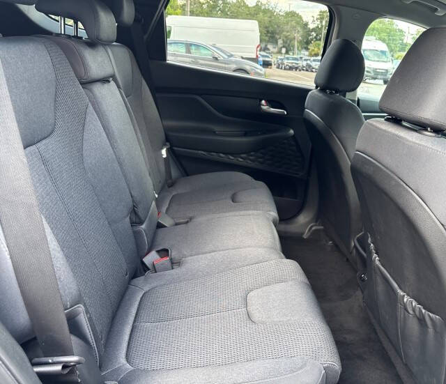 2020 Hyundai Santa Fe SE