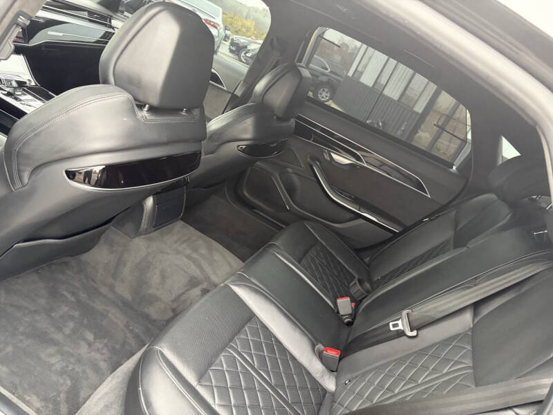 2020 Audi S8 4.0T quattro