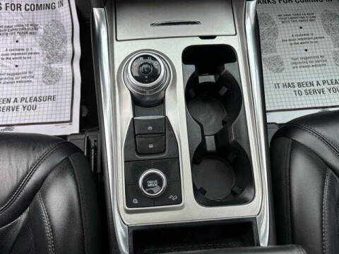 2022 Ford Explorer Hybrid Platinum