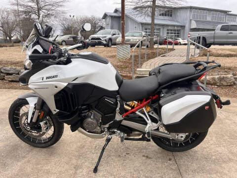 2023 Ducati Multistrada