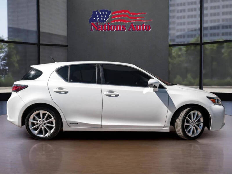 2011 Lexus CT 200h