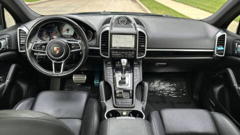 2016 Porsche Cayenne S