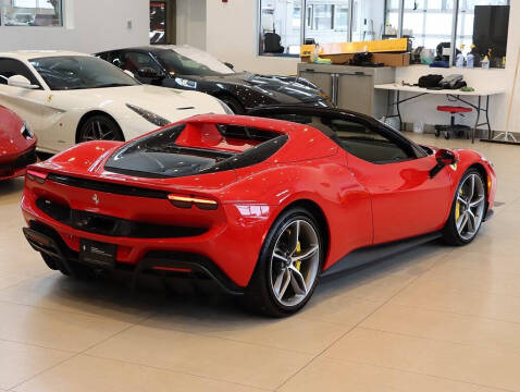 2024 Ferrari 296 GTS