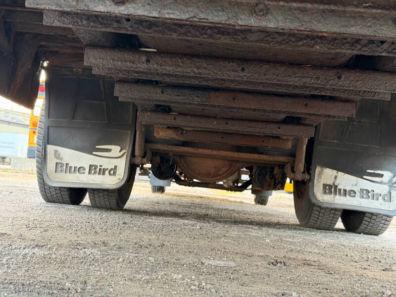 2005 Blue Bird Vision