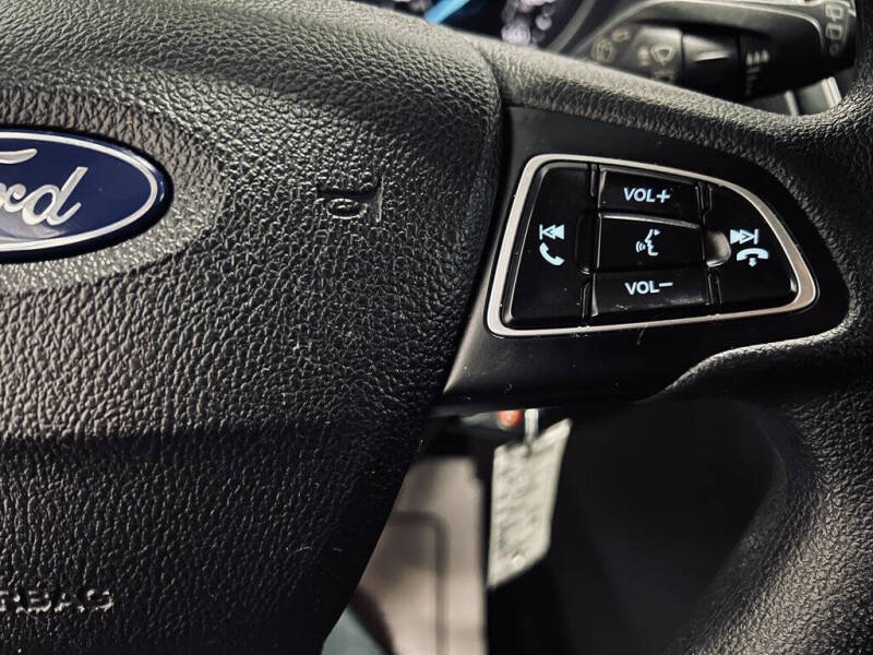 2017 Ford Focus Titanium