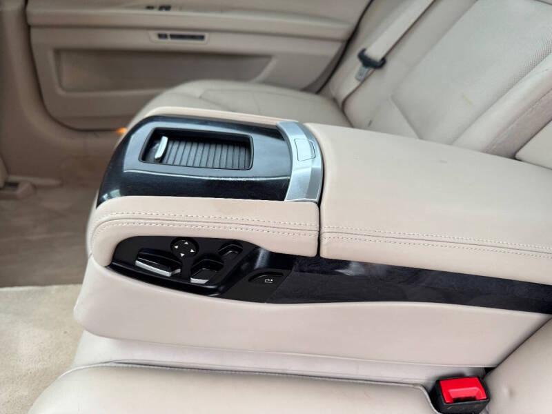 2010 BMW 7 Series 750Li xDrive