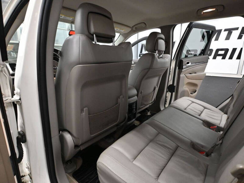 2012 Jeep Grand Cherokee Laredo