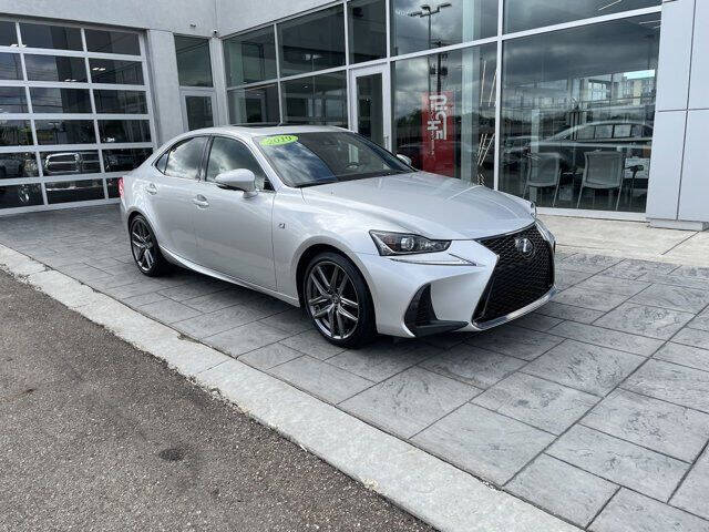 2019 Lexus IS 300