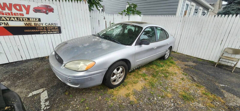 2004 Ford Taurus SES