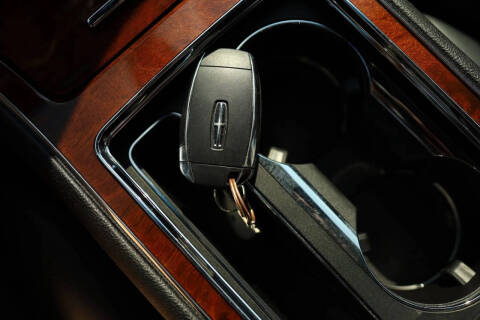 2019 Lincoln Continental Select