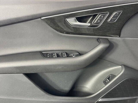 2021 Audi Q7 quattro Premium Plus 55 TFSI