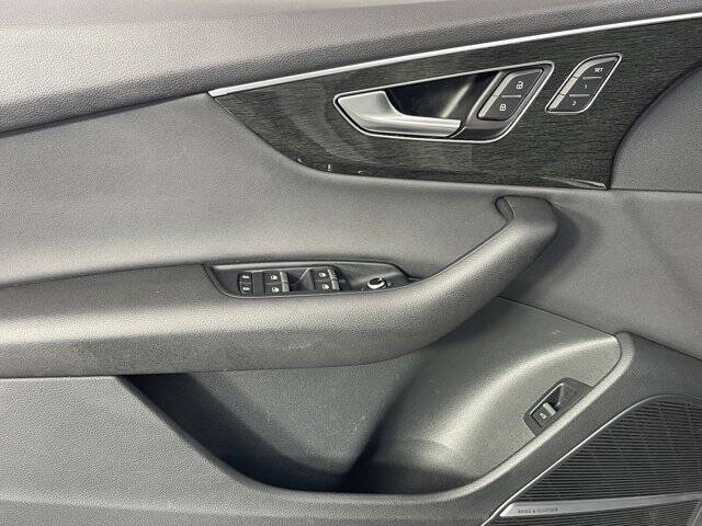 2021 Audi Q7 quattro Premium Plus 55 TFSI