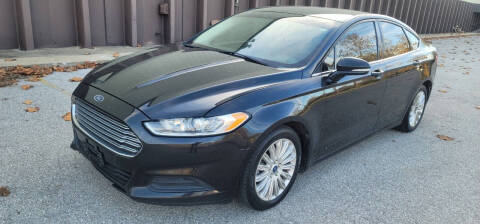 2015 Ford Fusion Hybrid for sale at EXPRESS MOTORS in Grandview MO