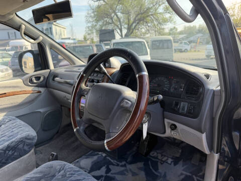 1996 Mitsubishi Delica