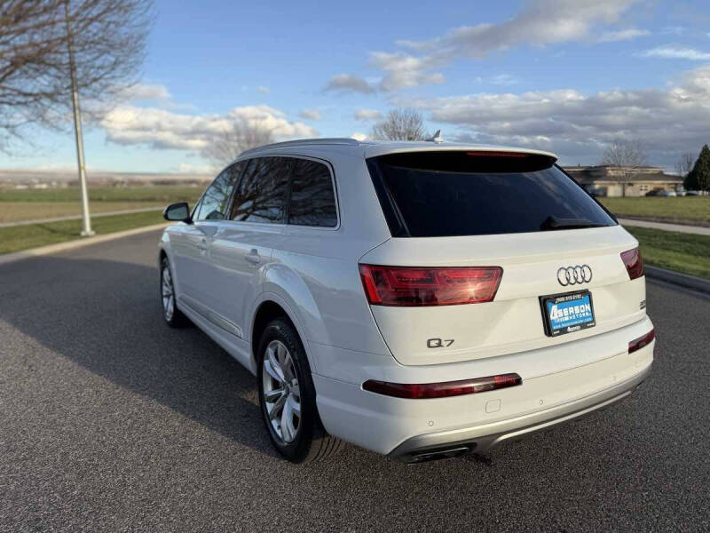 2018 Audi Q7 3.0T quattro Premium Plus
