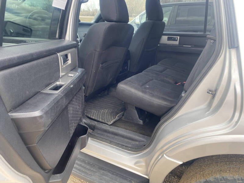 2017 Ford Expedition XLT - Photo 6