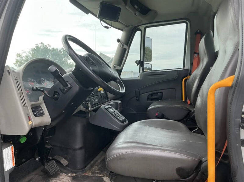 2017 International WorkStar 7300