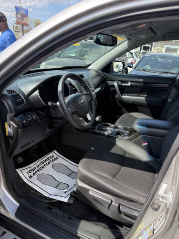 2014 Kia Sorento LX