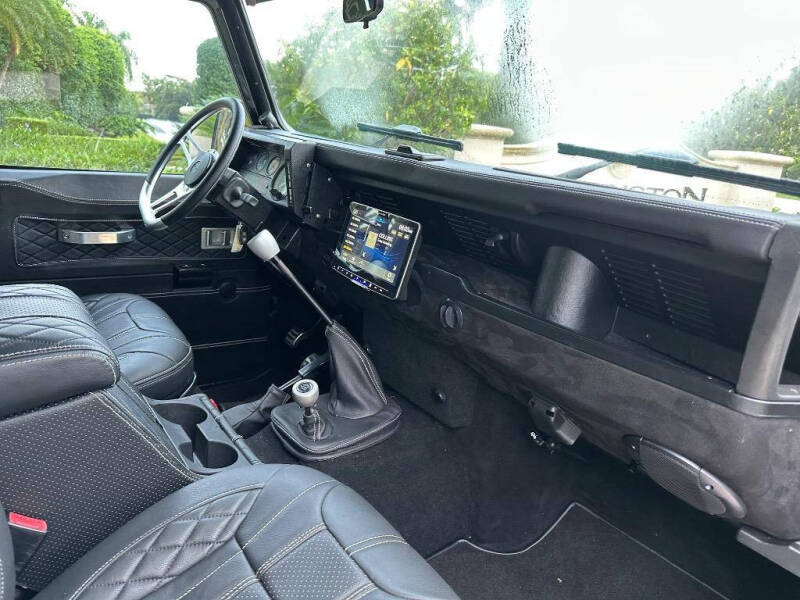 1997 Land Rover Defender