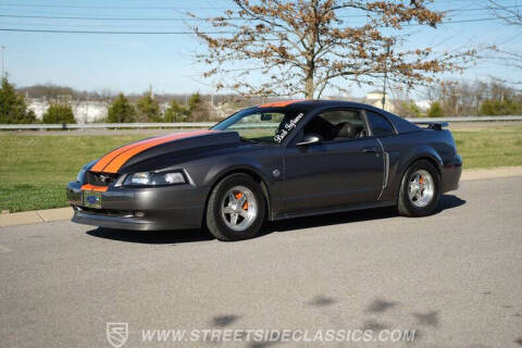 2004 Ford Mustang GT Deluxe