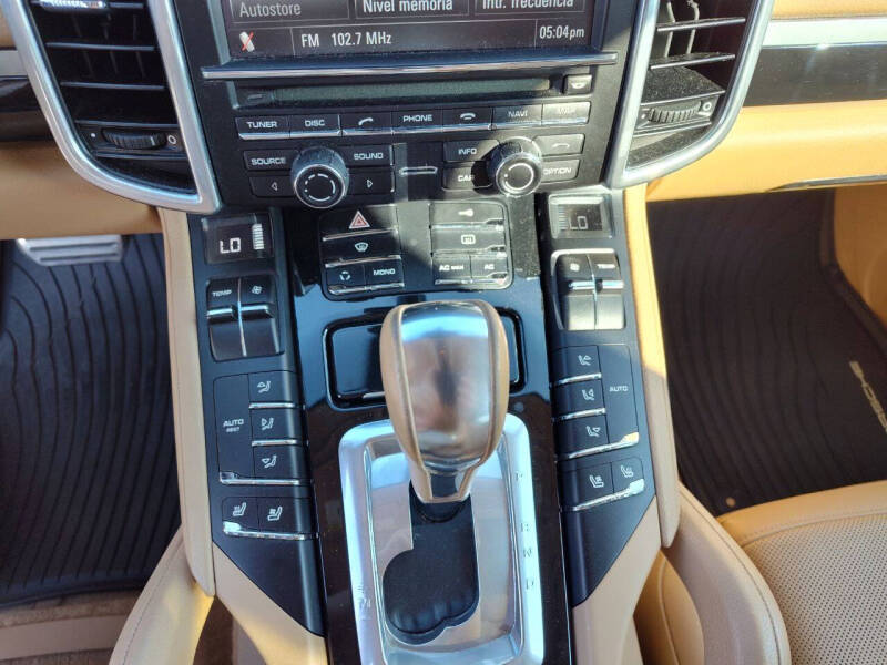 2011 Porsche Cayenne S Hybrid