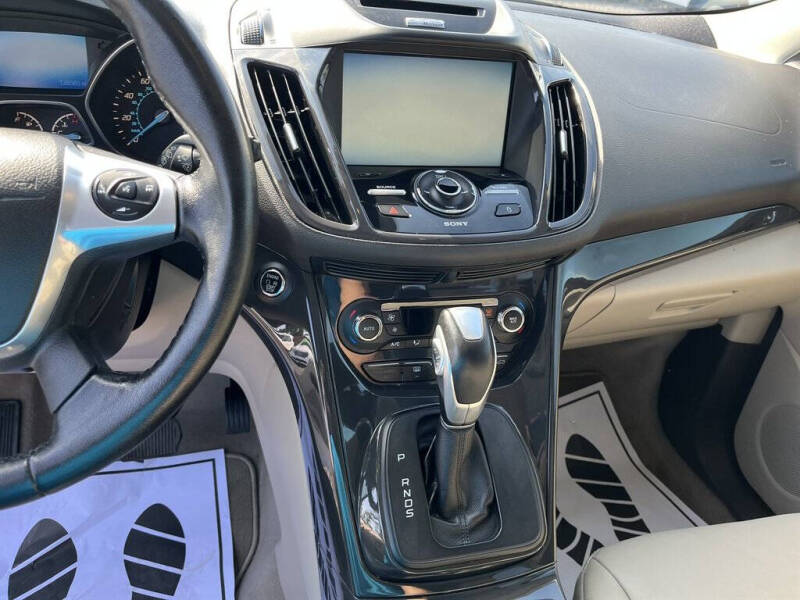 2015 Ford Escape Titanium