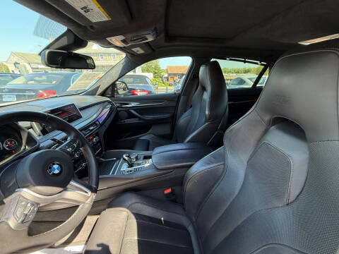 2017 BMW X6 M