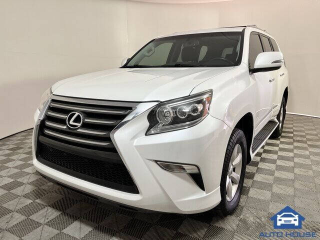 2015 Lexus GX Base's photo