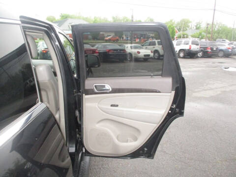 2012 Jeep Grand Cherokee Laredo X