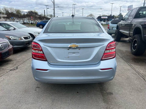 2017 Chevrolet Sonic LT Auto