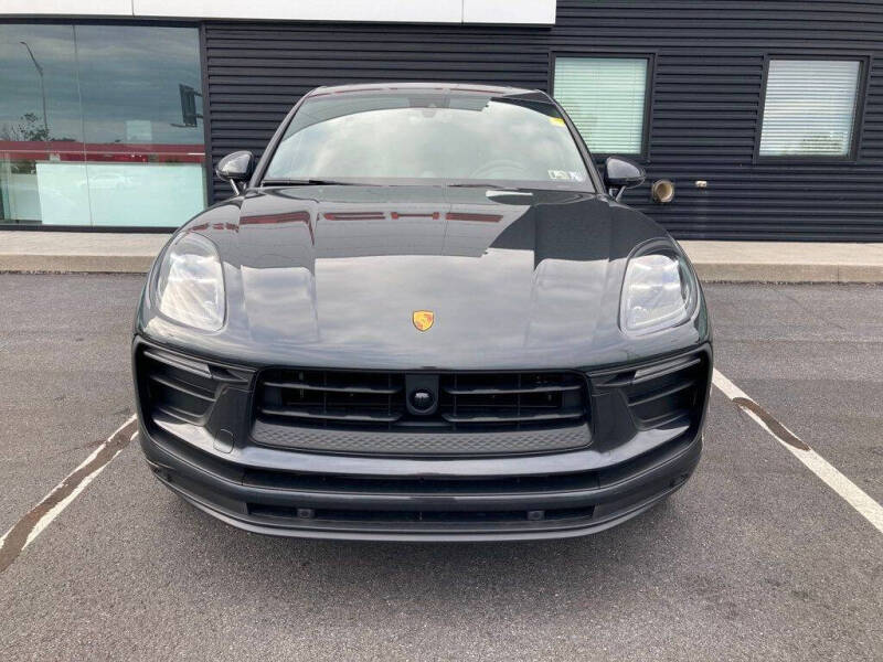 2026 Porsche Macan