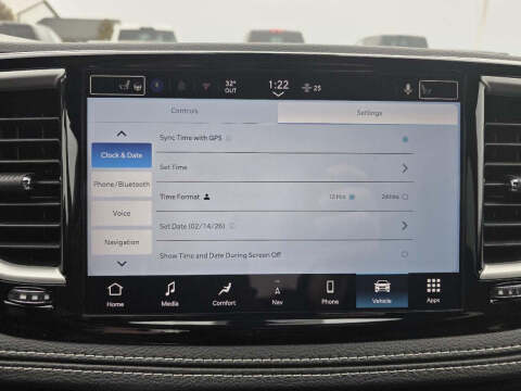 2026 Chrysler Pacifica Select