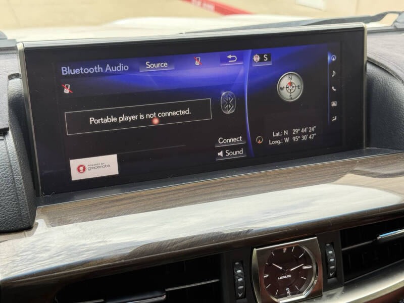 2017 Lexus LX 570
