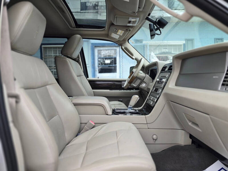 2010 Lincoln Navigator