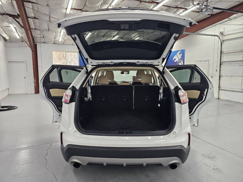 2020 Ford Edge SEL
