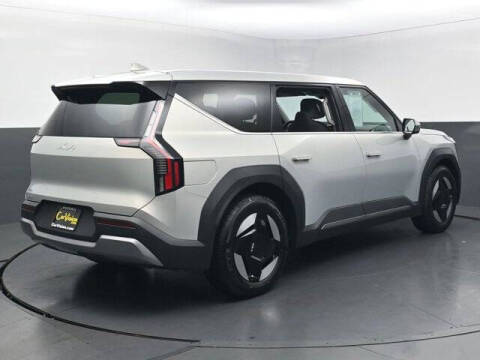 2024 Kia EV9 Light