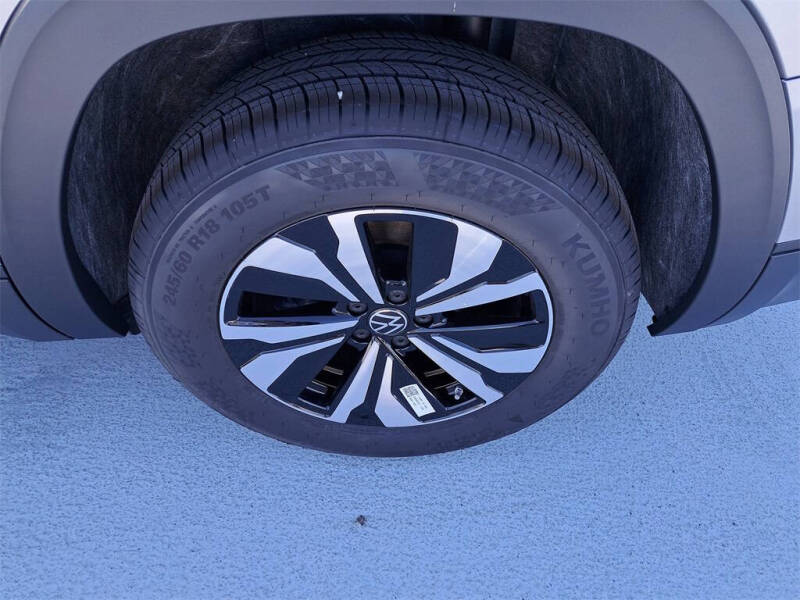 2026 Volkswagen Atlas SE