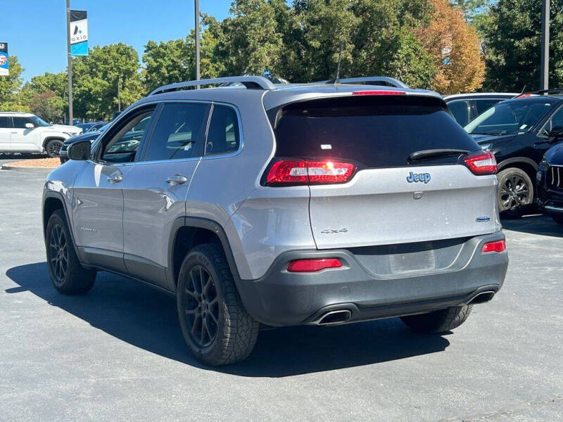 2018 Jeep Cherokee Latitude