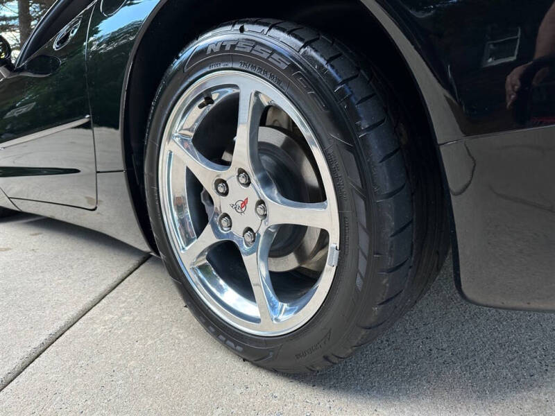 2004 Chevrolet Corvette