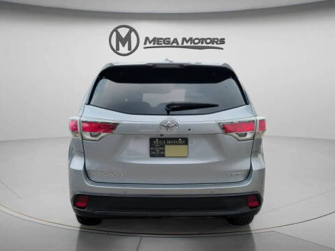 2016 Toyota Highlander