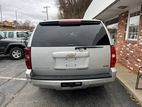 2011 Chevrolet Suburban LT